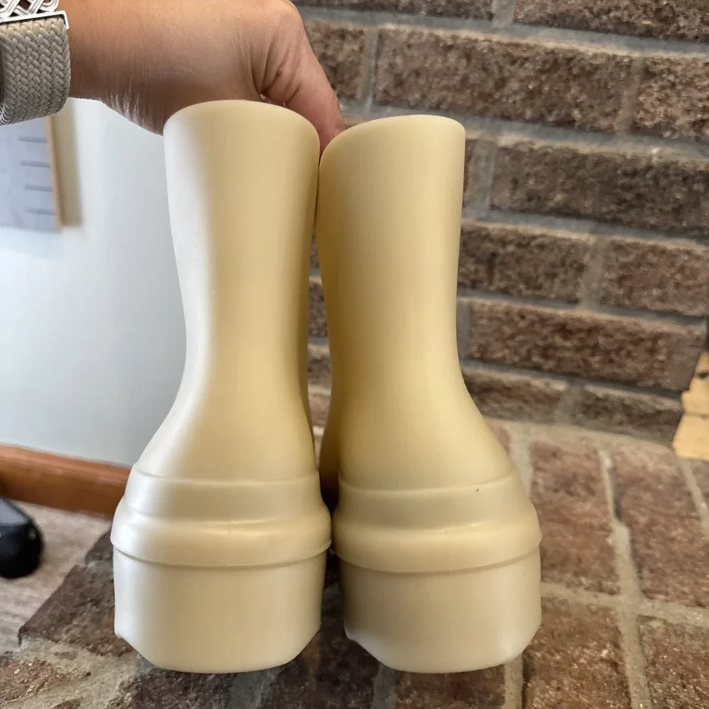 Vince Nia Moonlight Rain Boots Nude Lug Sole Women Waterproof Size 9 #179 - Picture 14 of 15